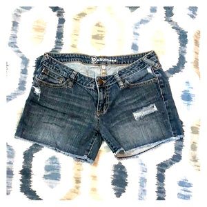 b by Bullhead Shorts Size 7